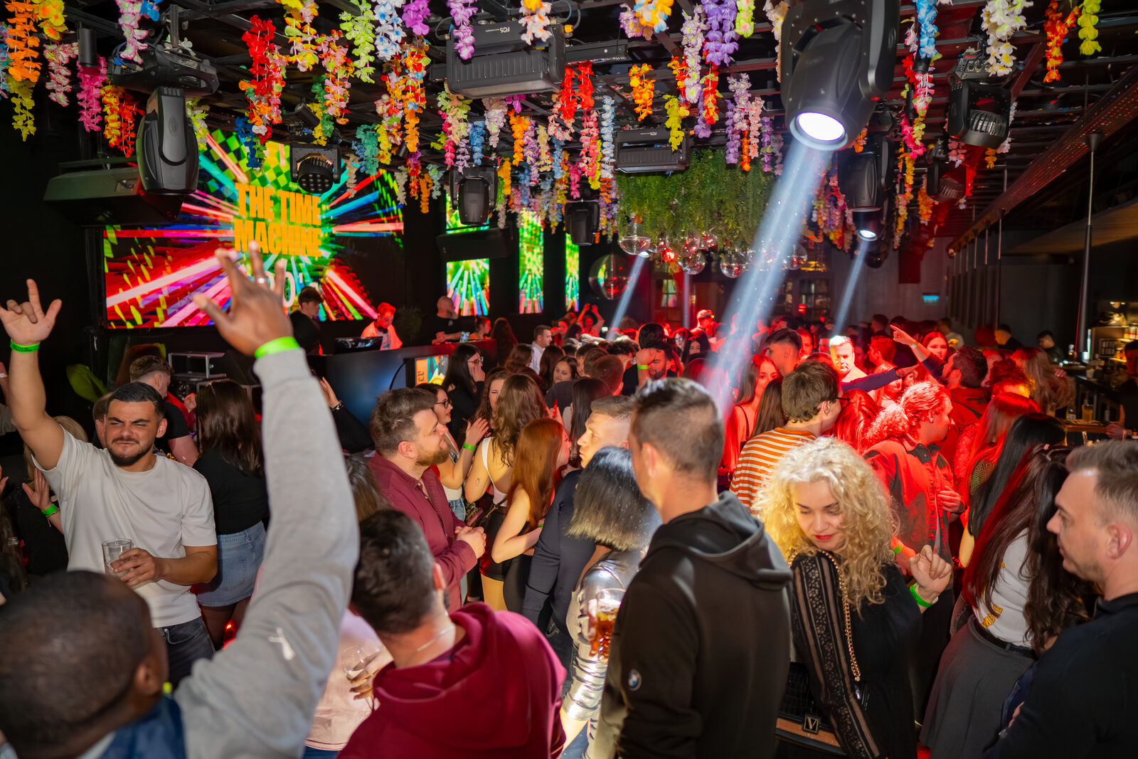 Crowd on the dance floor at After Eight Cluj